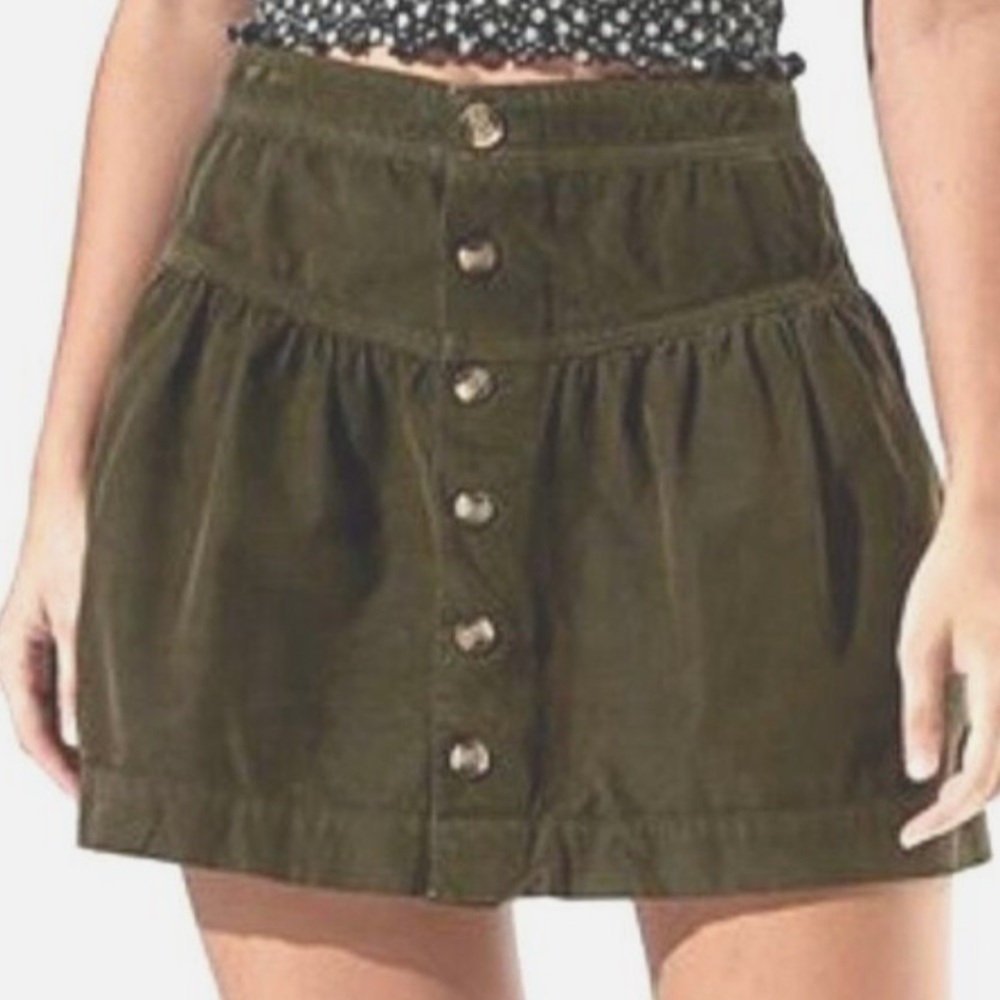 American Eagle Outfitters Green Button-Front Mini Skirt